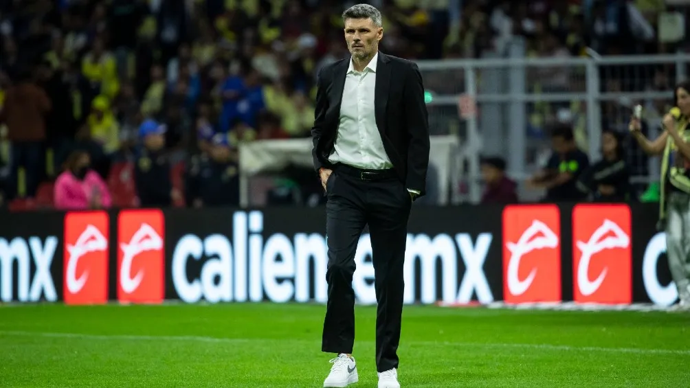 MIGUEL PONTÓN Fernando Ortiz durante el partido