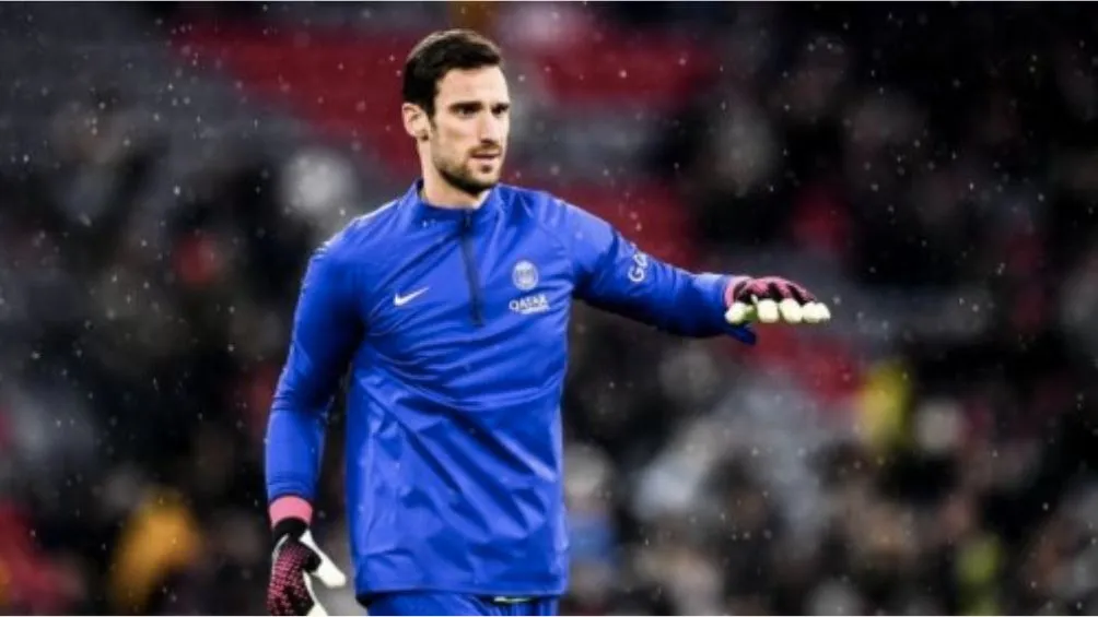 AP Rico previo a un partido con el PSG