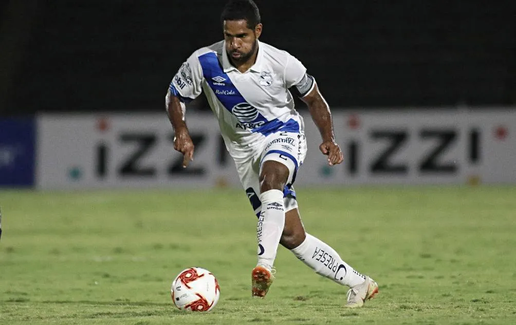 MEXSPORT Brayan Angulo en partido con Puebla
