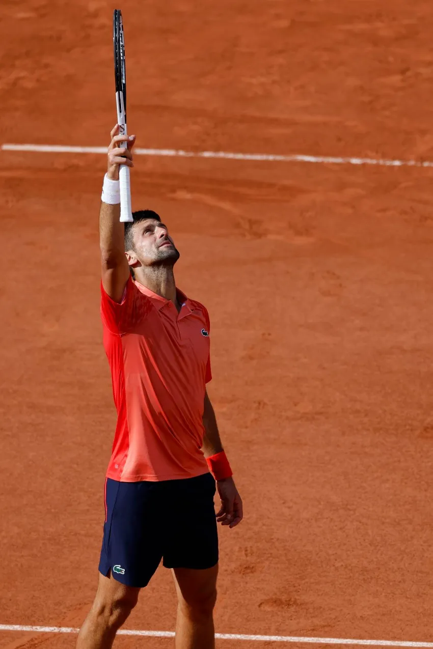 AP Djokovic triunfó ante Alcaraz