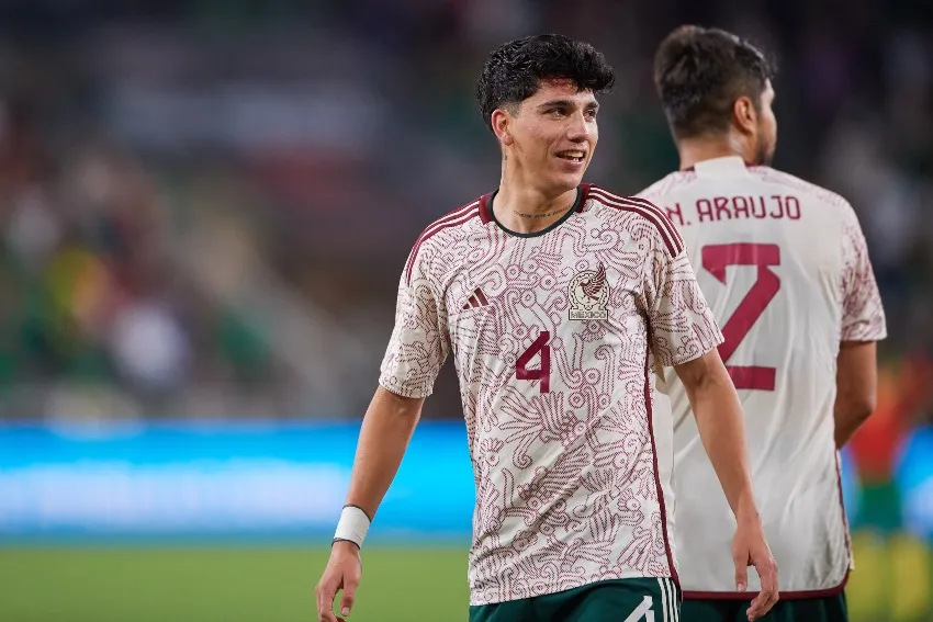 MEXSPORT Kevin Álvarez en celebración de gol