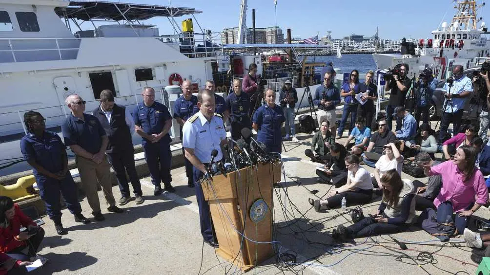 AP Guardia Costera anunció la muerte de los tripulantes