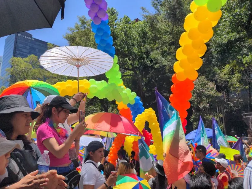 @darksideofcoon Marcha LGBT+ 2023 en la CDMX