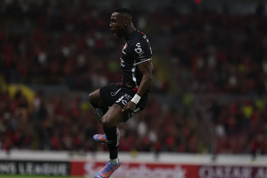 MEXSPORT Julian Quiñones, próximo refuerzo del América