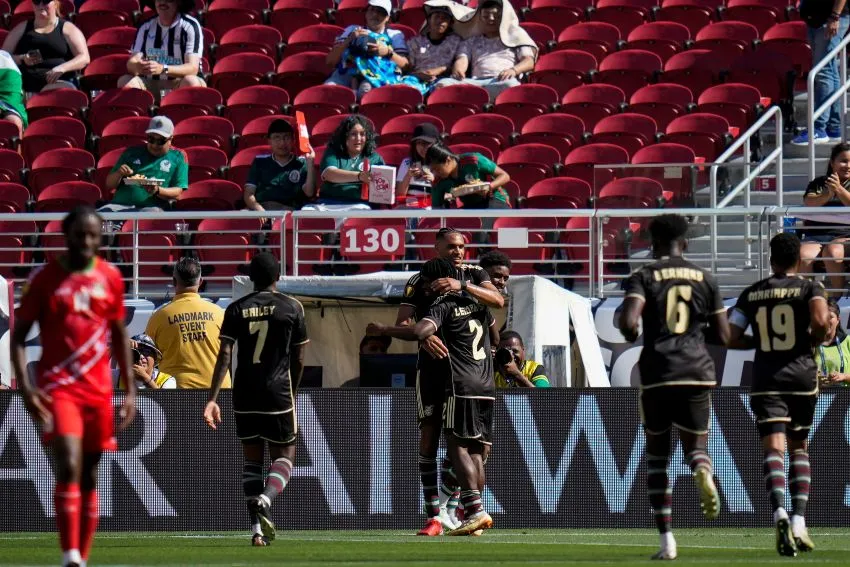 AP Jamaica avanzó a los Cuartos de Copa Oro