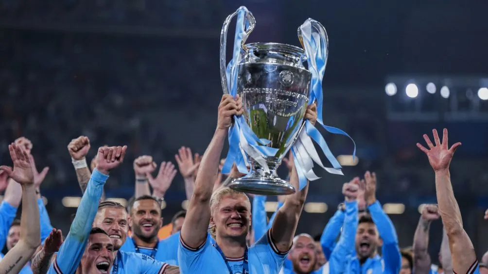 AP El City celebra la Champions League