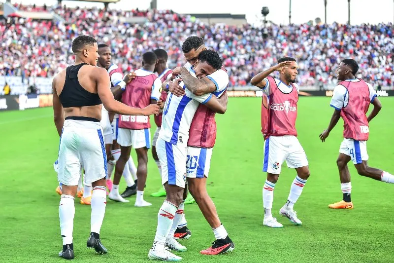 MEXSPORT Panamá celebrando su pase a la Final