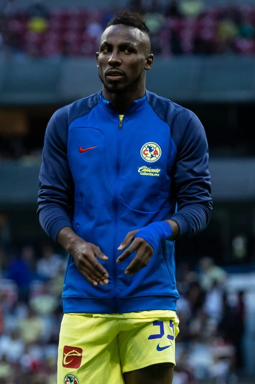 MIGUEL PONTÓN Julián Quiñones en su debut con América