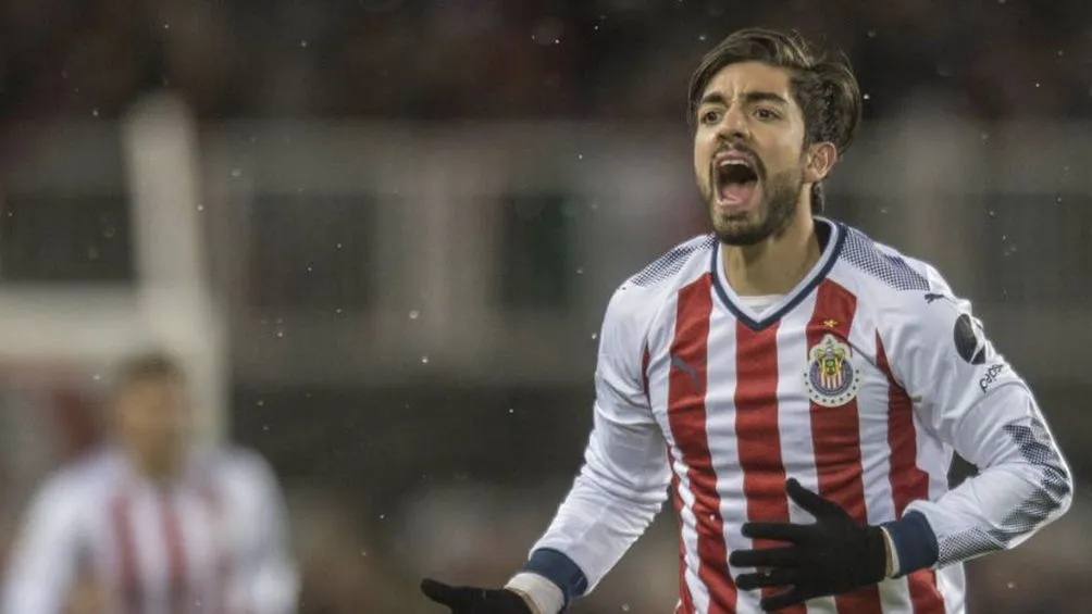MEXSPORT Pizarro con las Chivas Rayadas del Guadalajara
