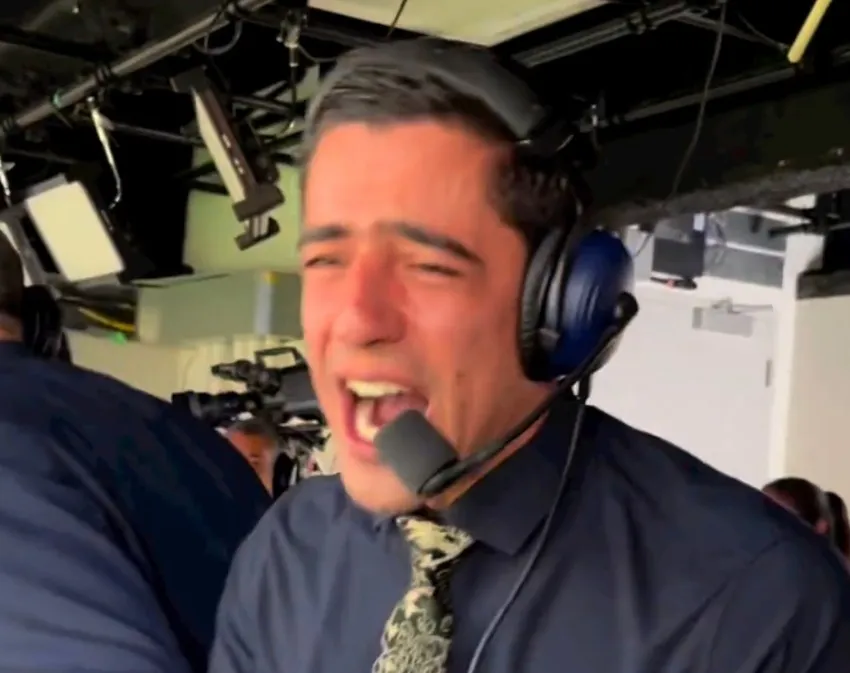 CAPTURA DE PANTALLA: @avacav