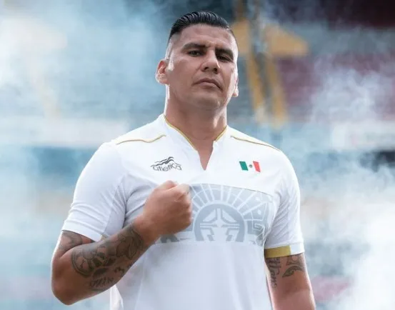 Instagram @carlossalcido30 Carlos Salcido