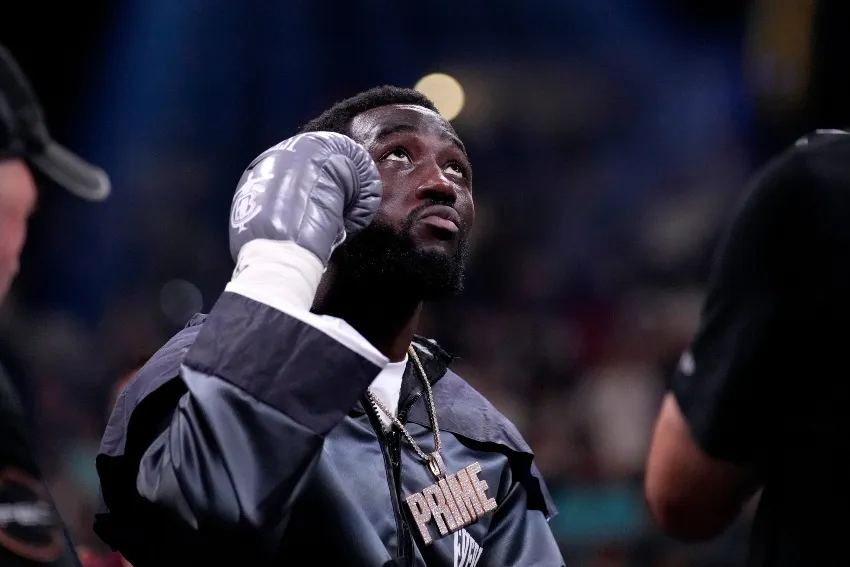 AP Crawford previo al inicio de la pelea ante Spence