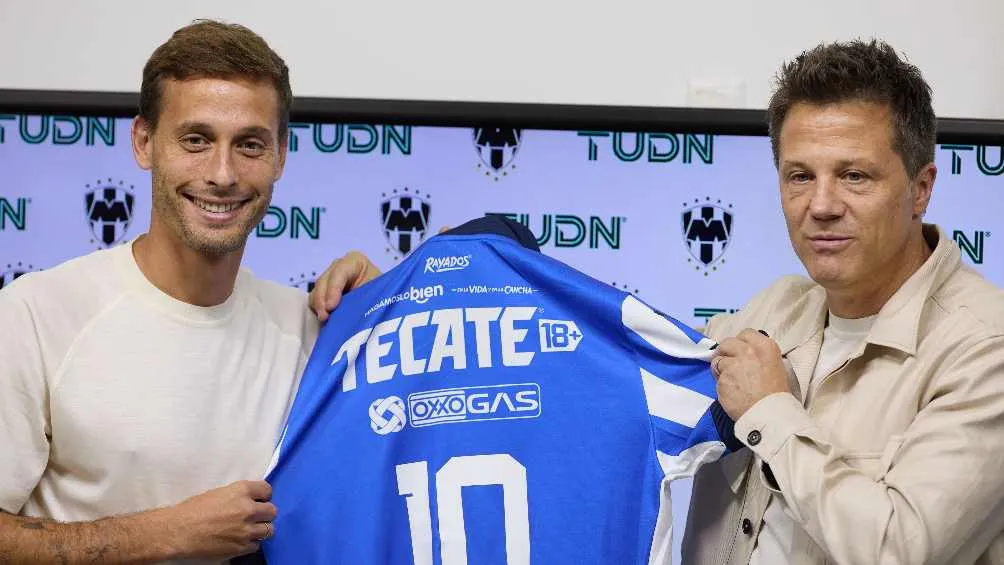 MEXSPORT El delantero llega como fichaje bomba