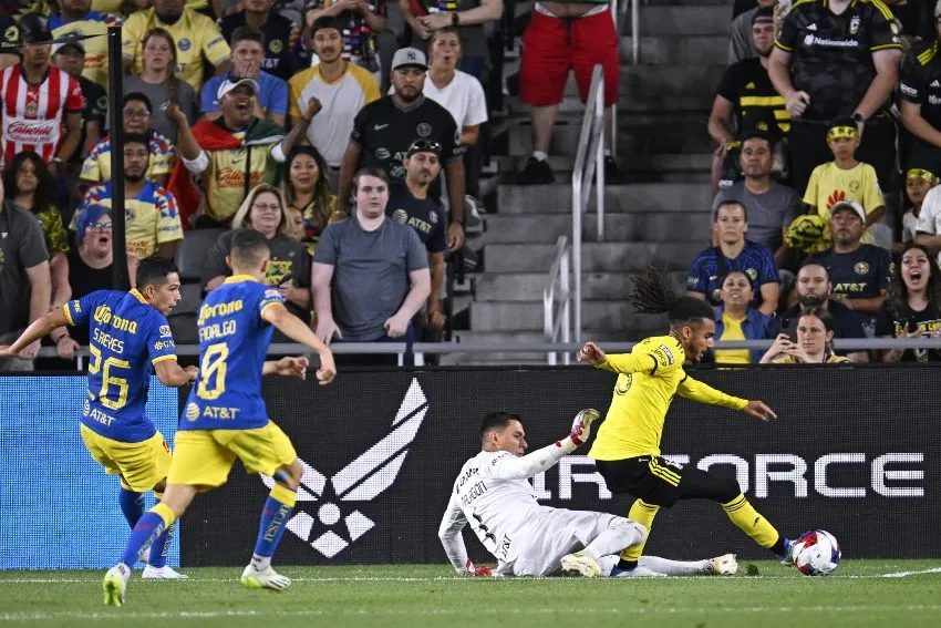 MEXSPORT Penalti inexistente en contra del América