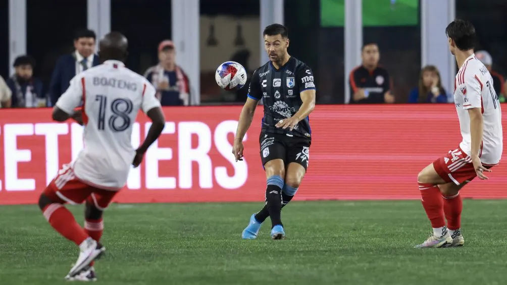 TWITTER: @Club_Queretaro Imágenes del partido entre Querétaro y Revolution