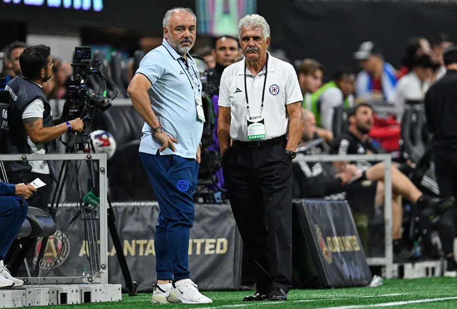 MEXSPORT Ferretti con Memo Vázquez