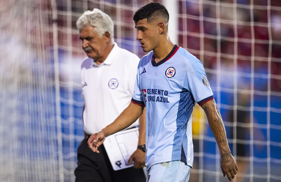 MEXSPORT El Tuca con Uriel Antuna