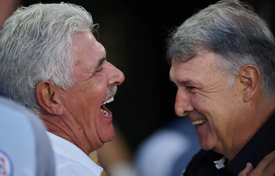 MEXSPORT El técnico brasileño con Gerardo Martino