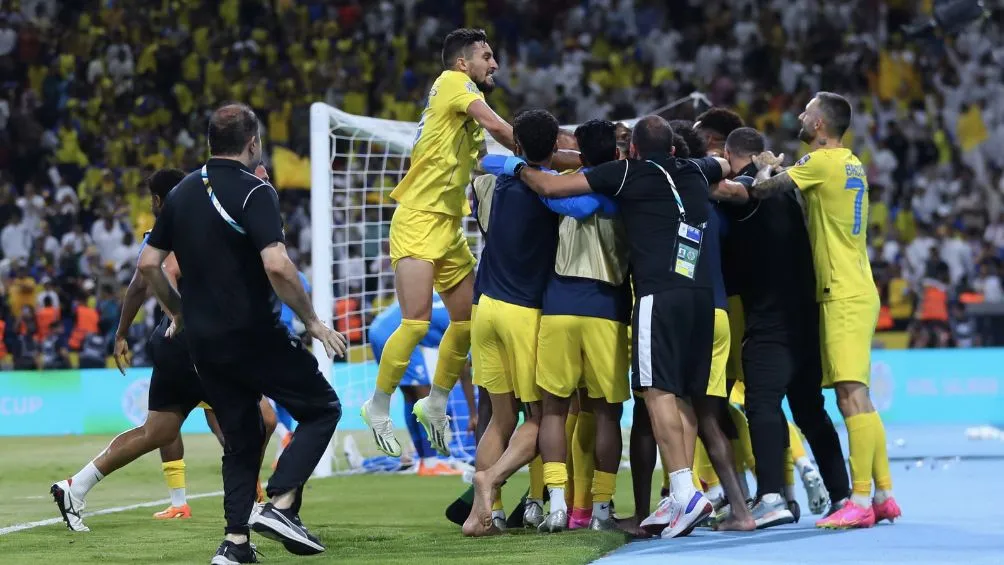 TWITTER: @AlNassrFC El equipo árabe celebra su campeonato