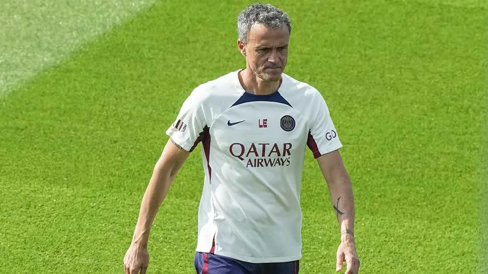 AP Luis Enrique confirmó que convocará a Mbappé
