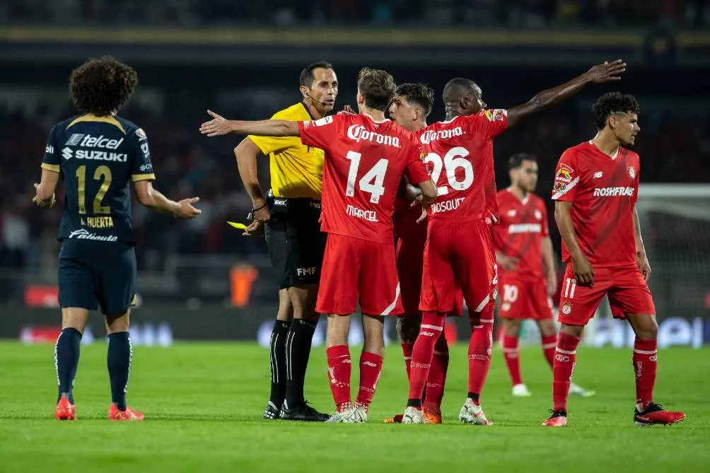 MIGUEL PONTÓN Ignacio Ambriz no quiso hablar de la polémica