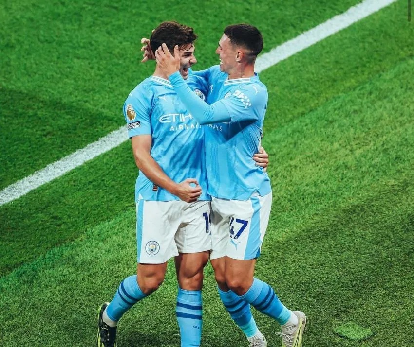 INSTAGRAM: @mancity Foden y Álvarez