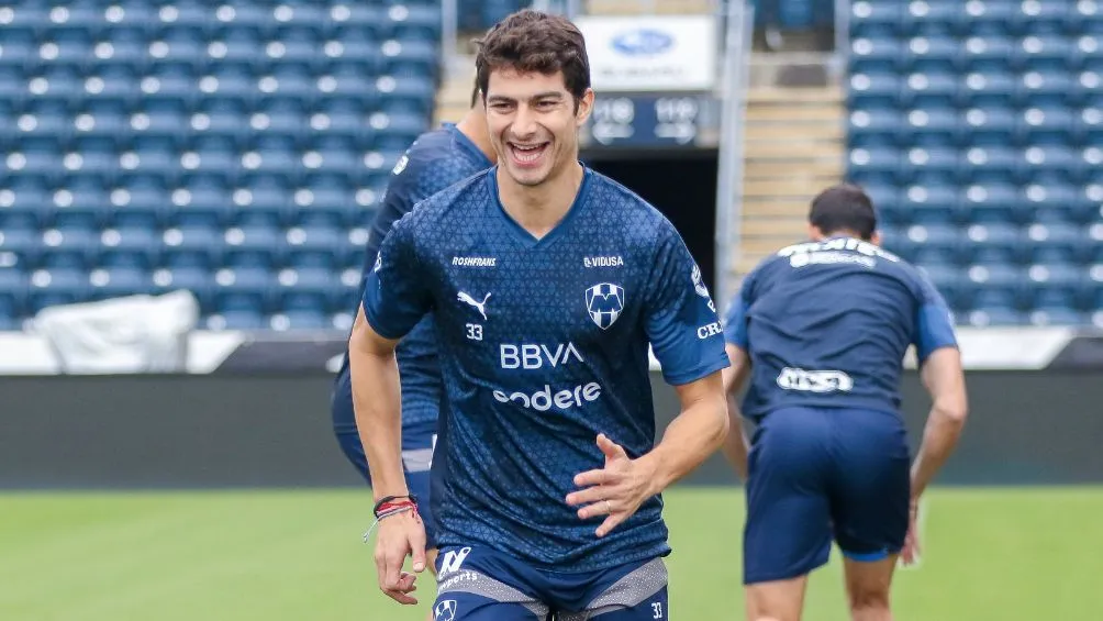 TWITTER: @Rayados Stefan Medina