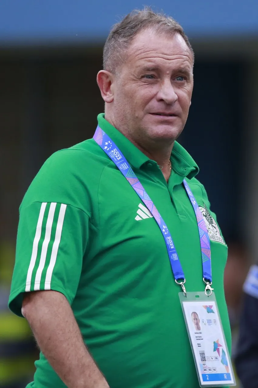 MEXSPORT Andrés Lillini en un partido de la Selección Mexicana