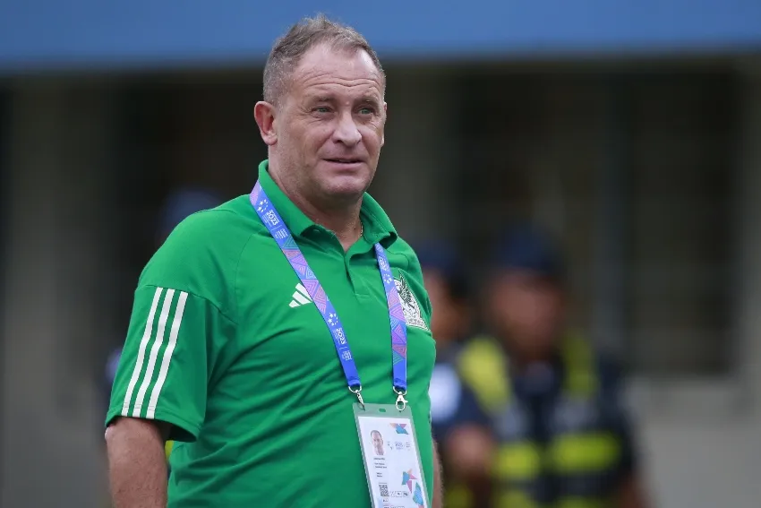 MEXSPORT Andrés Lillini en un partido de México