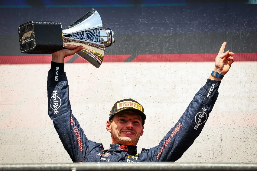 MEXSPORT Verstappen tras ganar el GP de Bélgica
