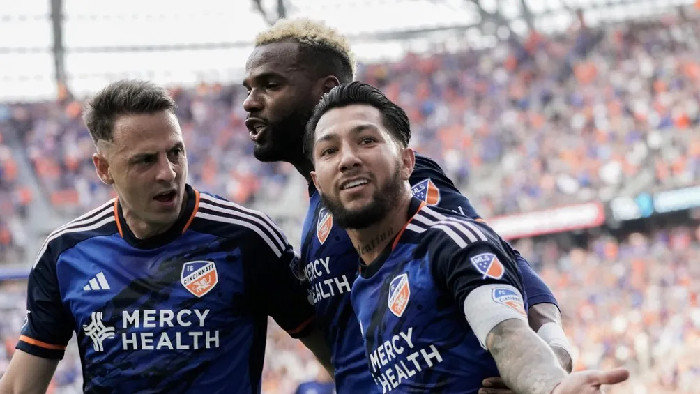 AP Cincinnati se puso adelante en el marcador