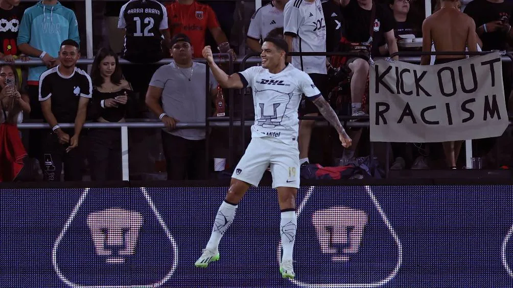 MEXSPORT Toro Fernández celebra un gol