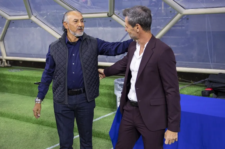 MEXSPORT Raúl Gutiérrez con Diego Cocca