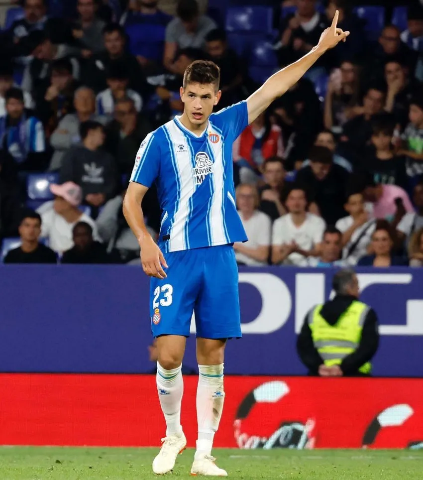 @cjasib César Montes, cerca de fichar con PSV