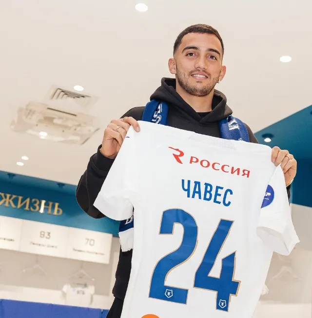 TWITTER: @DynamoMoscu Luis Chávez es la sensación en Rusia