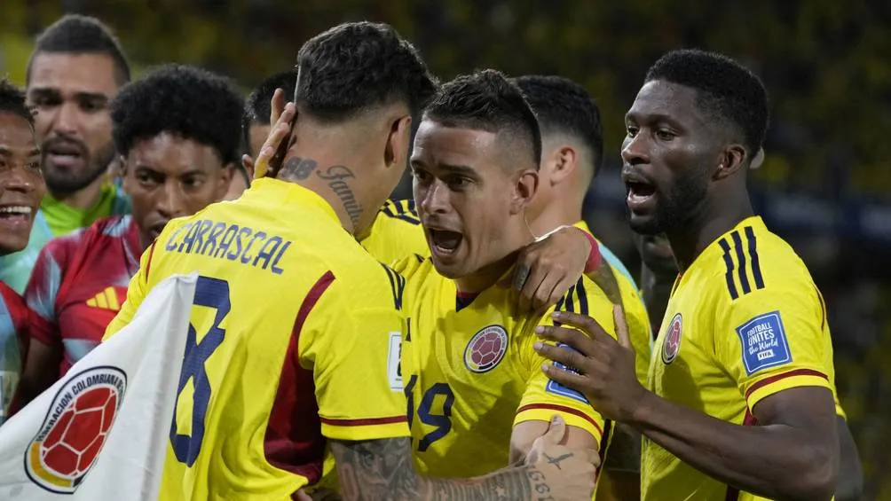AP Colombia celebra la victoria