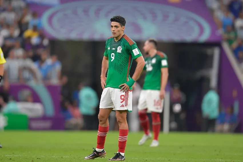 MEXSPORT Raúl Jiménez en Qatar 2022 con el Tricolor