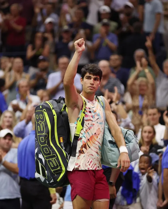 AP Alcaraz perdió el primer puesto