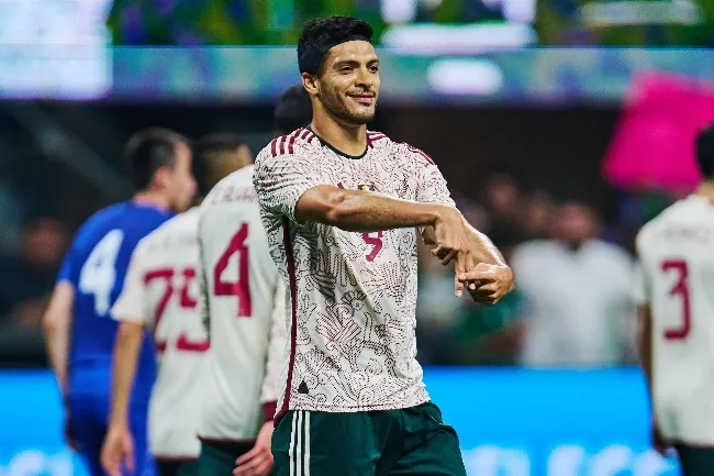 MEXSPORT El delantero anotó 3 goles con el Tri