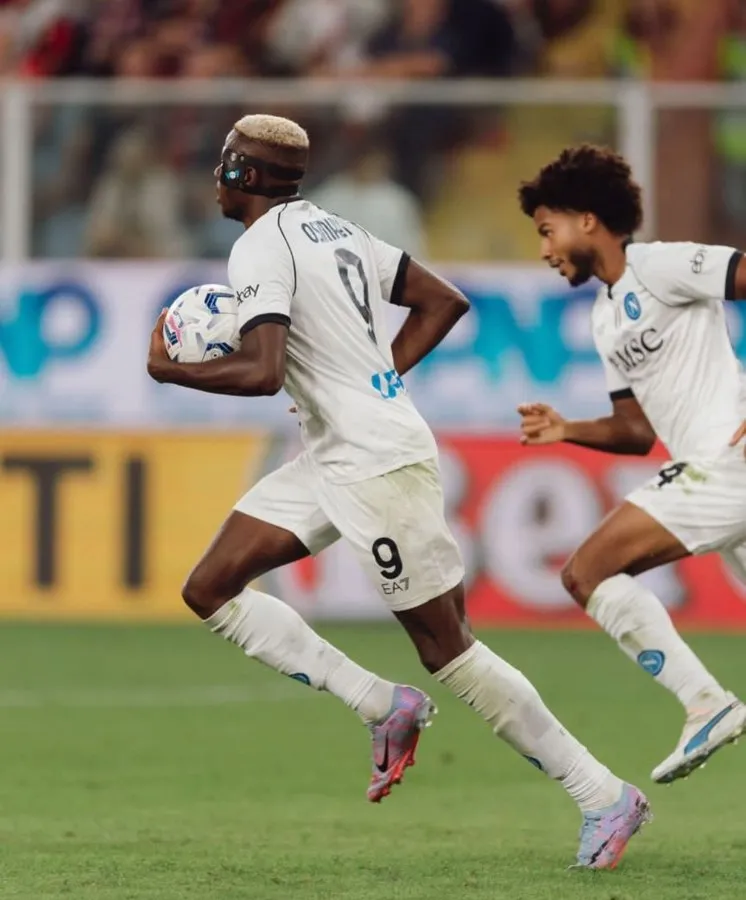 INSTAGRAM: @officialsscnapoli Napoli se sobrepuso a un 2-0 en contra