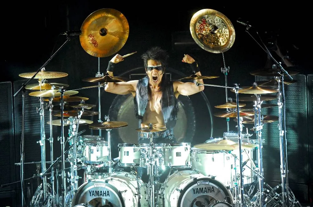 ARCHIVO RÉCORD Elohim Corona es el 'Dios de la Bateria'