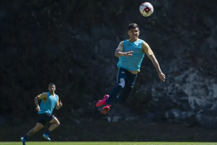 MEXSPORT Martín Barragán entrenando con los Pumas