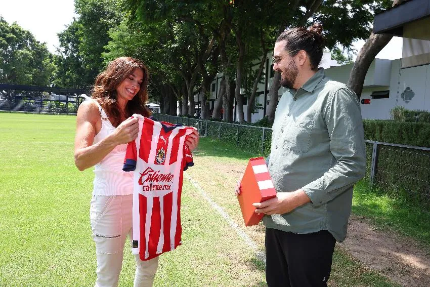 @Chivas Gabriela Sabatini con Amaury Vergara