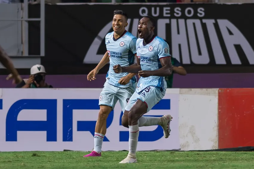 MEXSPORT Cambindo es el hombre gol de Cruz Azul