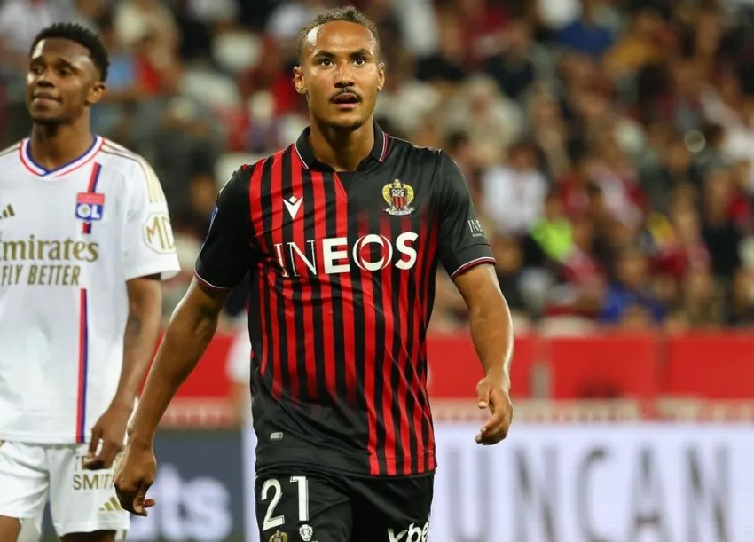 @a.beka_beka Beka Beka trató de quitarse la vida en Francia