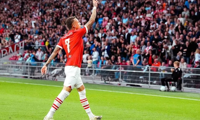 INSTAGRAM: @psv Noa Lang metió gol