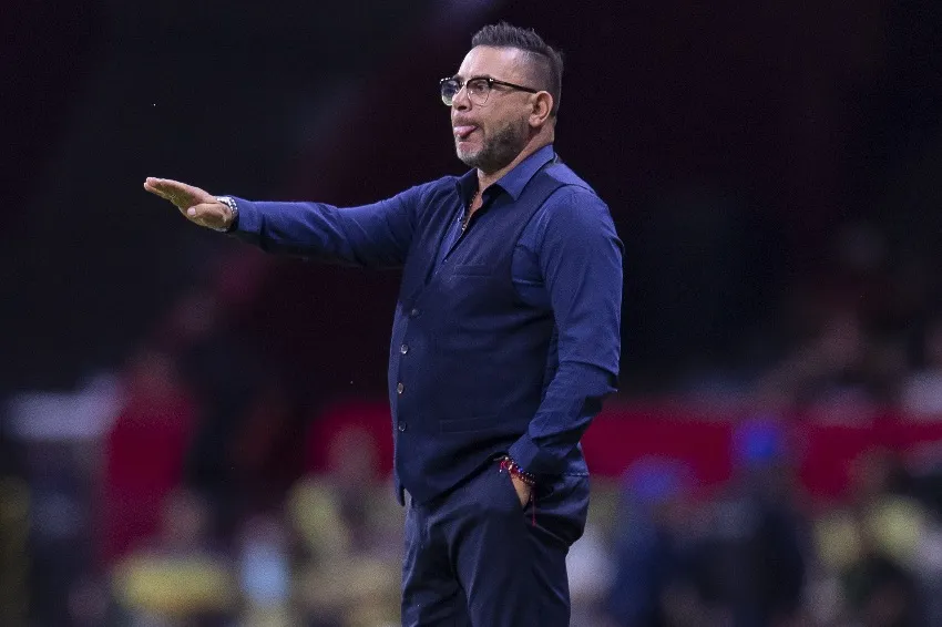 MEXSPORT Turco Mohamed en el Clásico Capitalino vs América