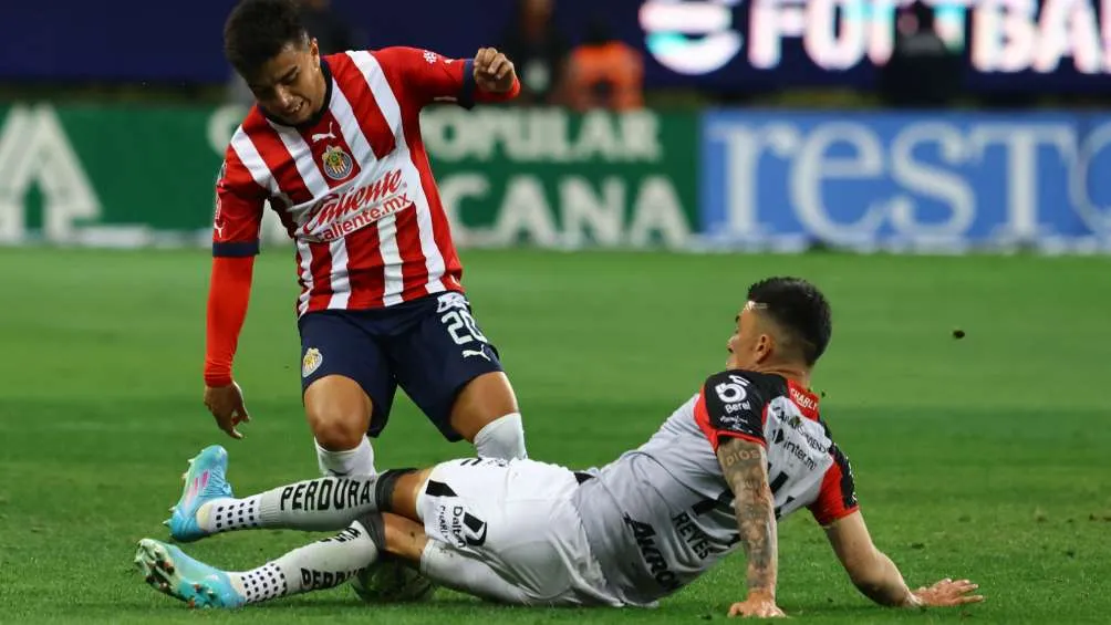 MEXSPORT Reyes y Beltrán en acción en el Clásico tapatío más reciente