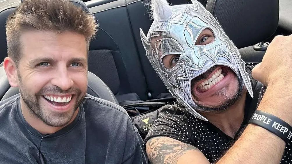 INSTAGRAM: @goldenescorpion El futbolista y el youtuber durante su entrevista en Barcelona