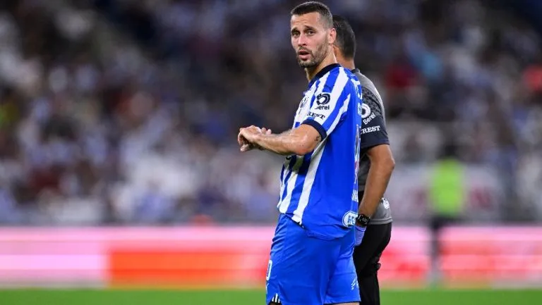 MEXSPORT Sergio Canales abandonó el Clásico Regio